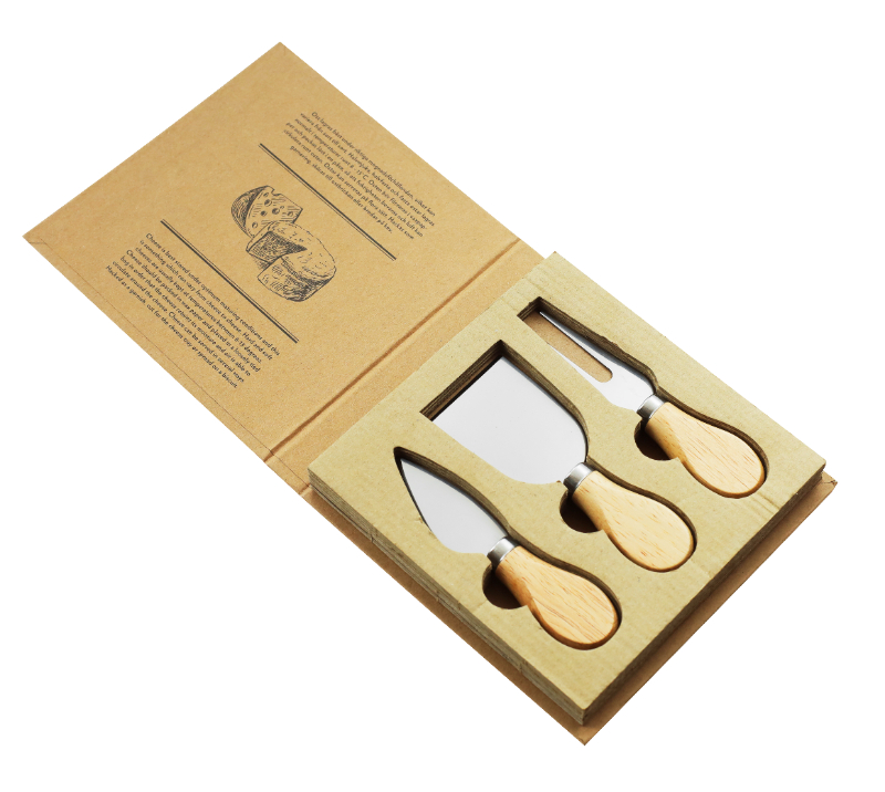 Ensemble de 3&nbsp;couteaux &agrave; fromage en bois de ch&ecirc;ne