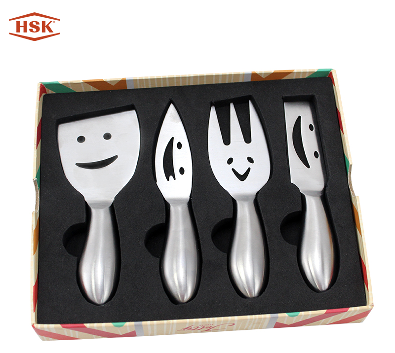 Ensemble de 5&nbsp;couteaux &agrave; fromage HS4212
