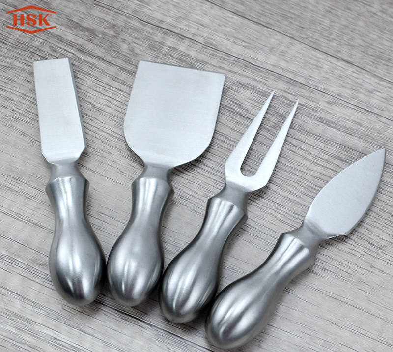 Ensemble de 5&nbsp;couteaux &agrave; fromage HS4215